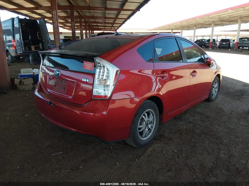 2011 TOYOTA PRIUS THREE