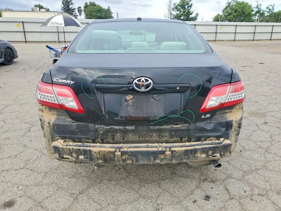 2010 TOYOTA CAMRY LE  