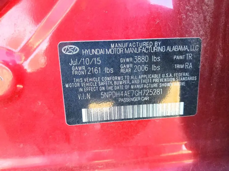 2016 HYUNDAI ELANTRA SE  