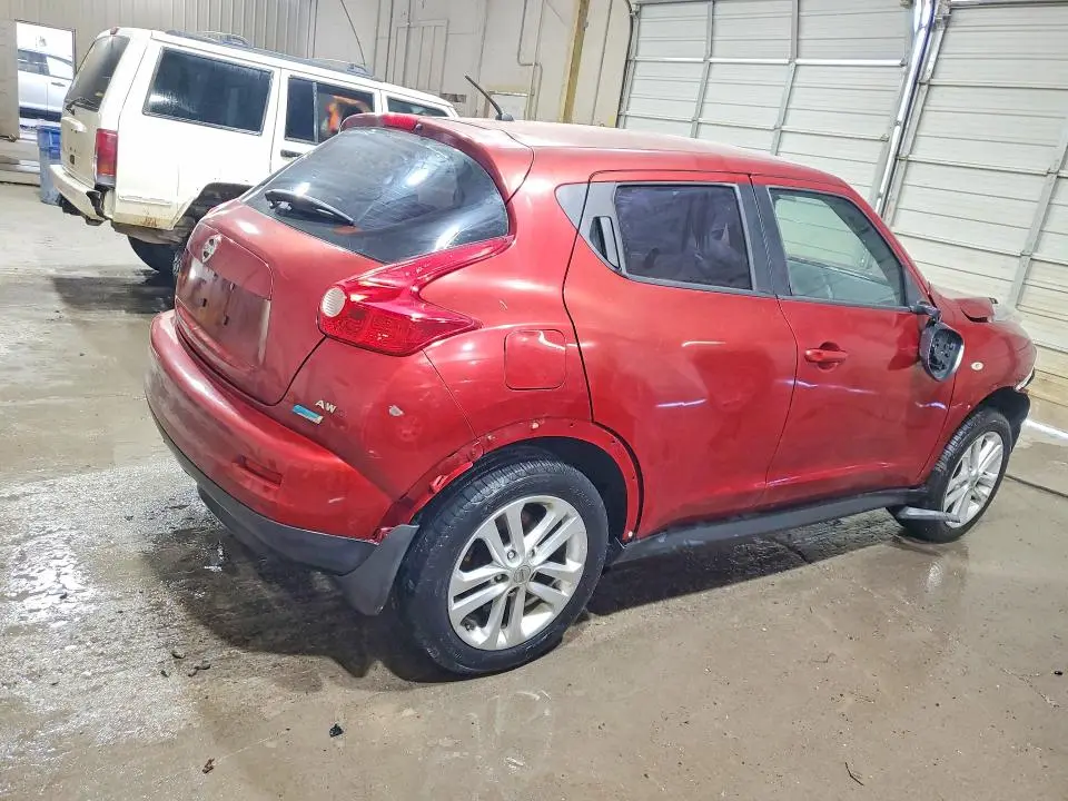 2013 NISSAN JUKE S  