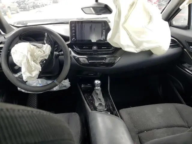 2019 TOYOTA C-HR XLE