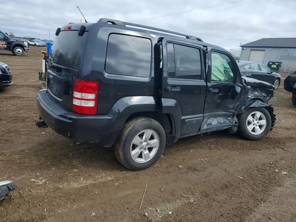 2010 JEEP LIBERTY SPORT  