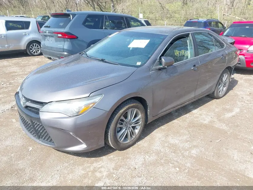 2017 TOYOTA CAMRY SE