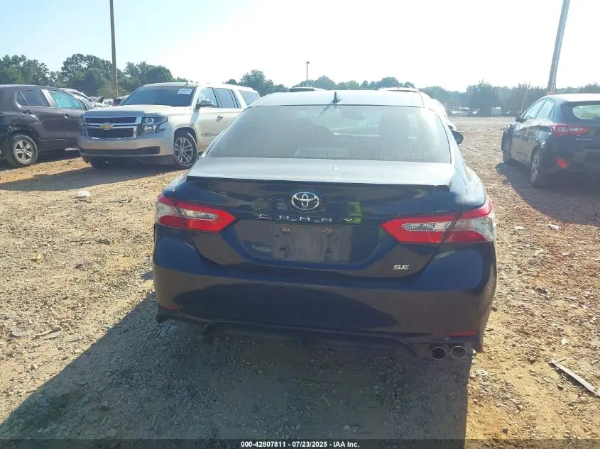 2019 TOYOTA CAMRY SE
