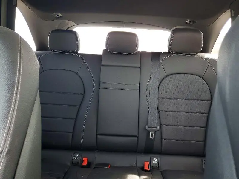 2019 MERCEDES-BENZ GLC 300 4MATIC  
