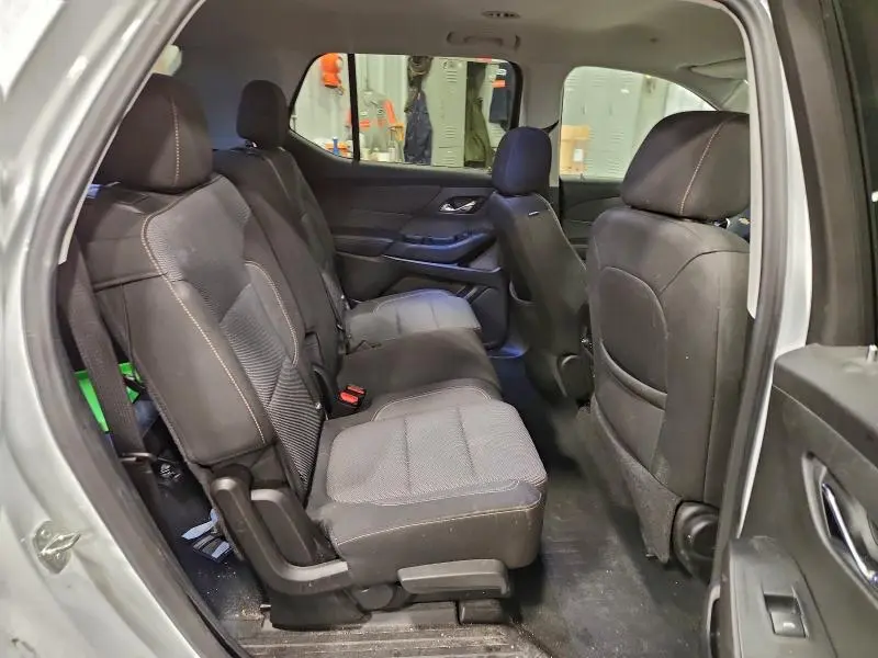 2020 CHEVROLET TRAVERSE LT  