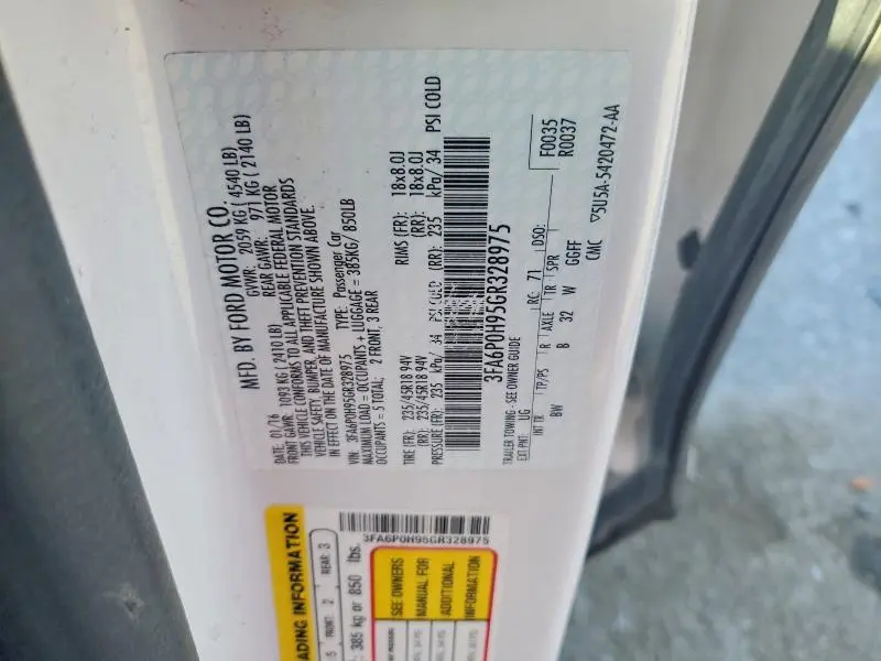 2016 FORD FUSION SE  