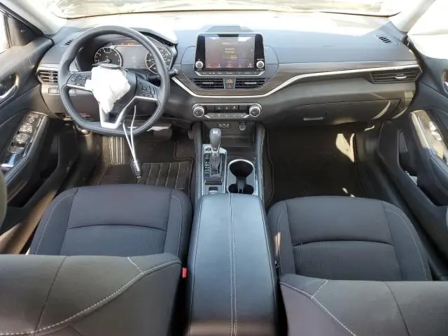 2023 NISSAN ALTIMA SV  