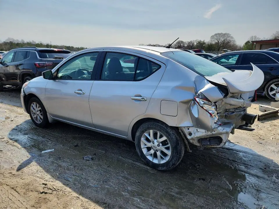 2016 NISSAN VERSA 1.6 SV  