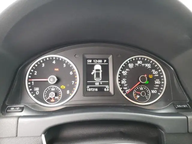 2017 VOLKSWAGEN TIGUAN WOLFSBURG  