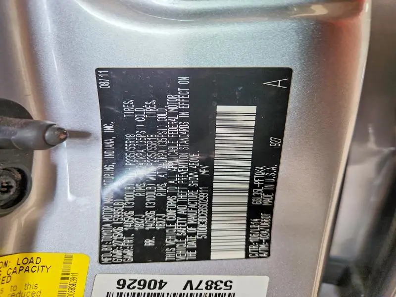 2011 TOYOTA SIENNA XLE 7-PASSENGER  