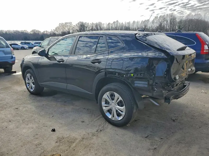 2025 CHEVROLET TRAX LS  