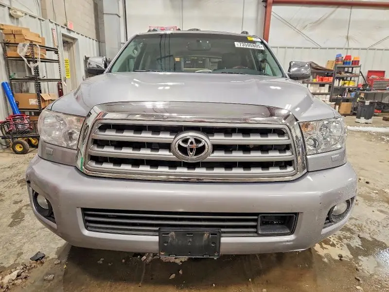 2011 TOYOTA SEQUOIA PLATINUM  