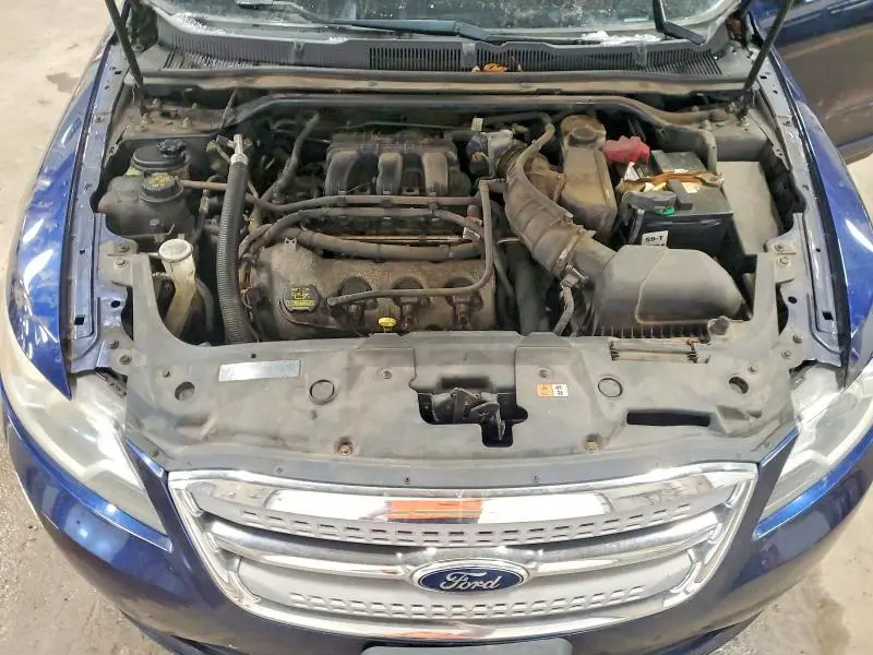 2011 FORD TAURUS SEL  