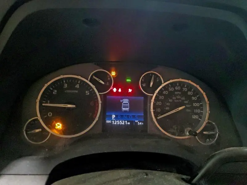 2016 TOYOTA TUNDRA DOUBLE CAB SR  