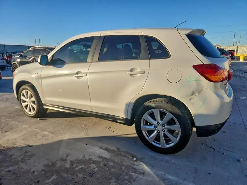 2015 MITSUBISHI OUTLANDER SPORT ES  