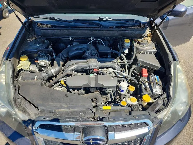 2013 SUBARU LEGACY 2.5I PREMIUM  