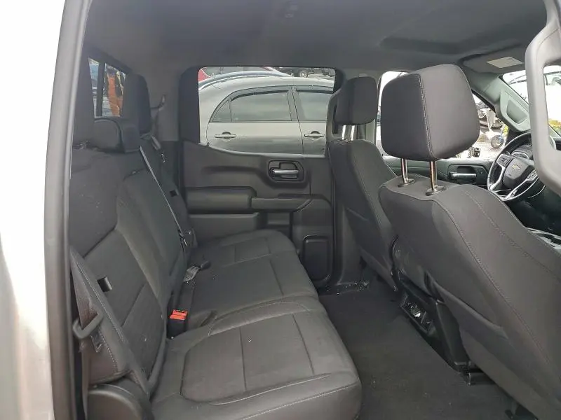 2021 CHEVROLET SILVERADO K1500 LT  