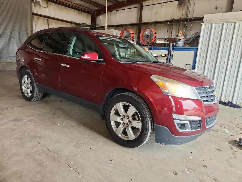 2016 CHEVROLET TRAVERSE LT  