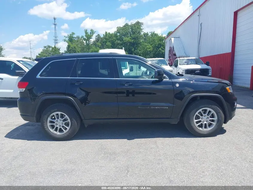2019 JEEP GRAND CHEROKEE LAREDO E 4X4