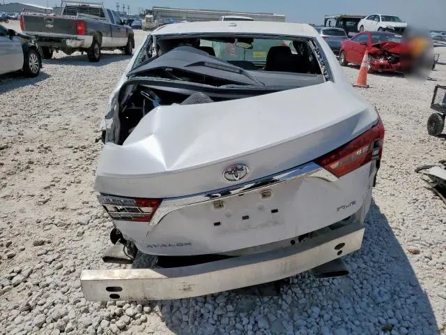 2018 TOYOTA AVALON XLE  