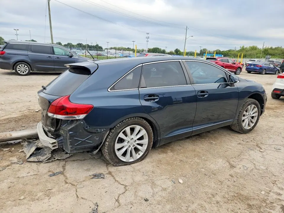 2015 TOYOTA VENZA LE  