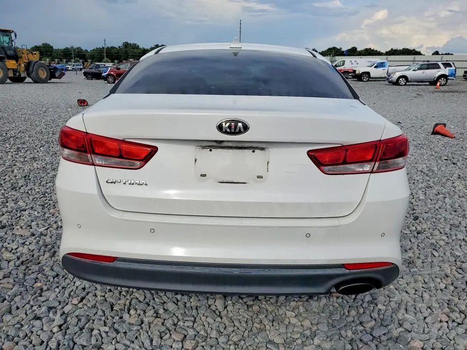 2018 KIA OPTIMA LX  