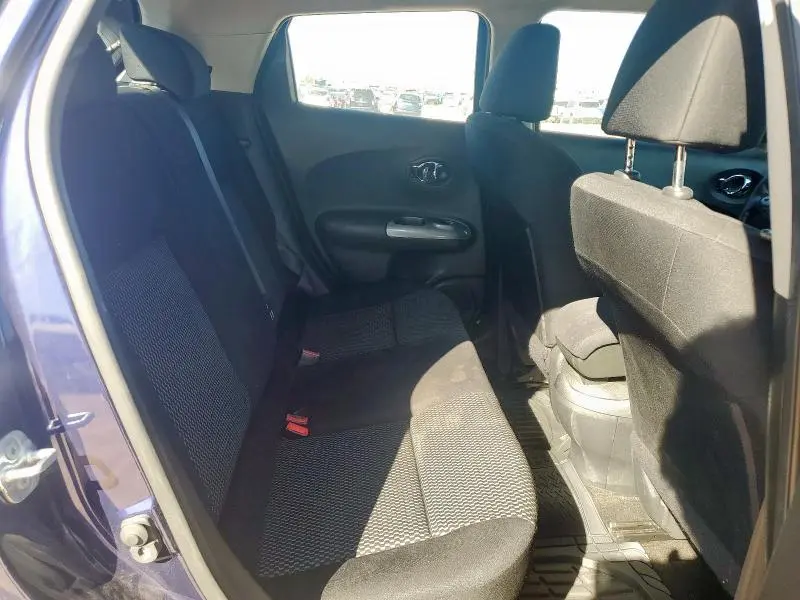 2015 NISSAN JUKE S  