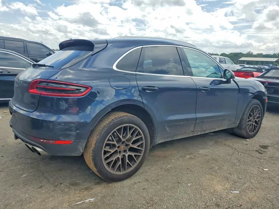 2017 PORSCHE MACAN S  