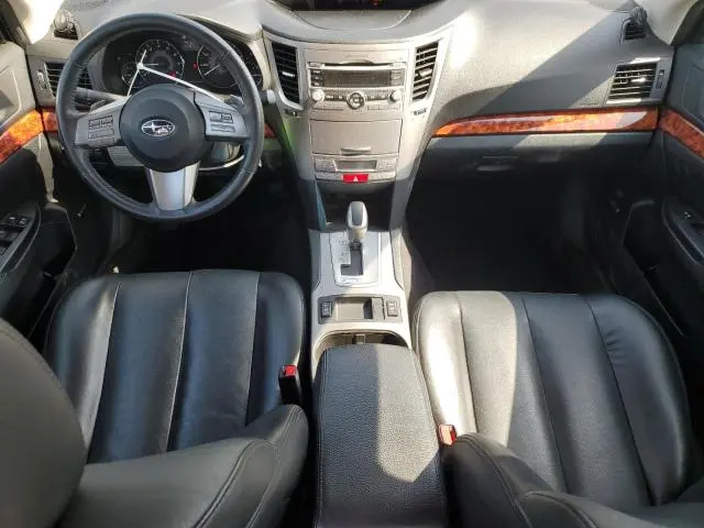 2010 SUBARU LEGACY 2.5I LIMITED  