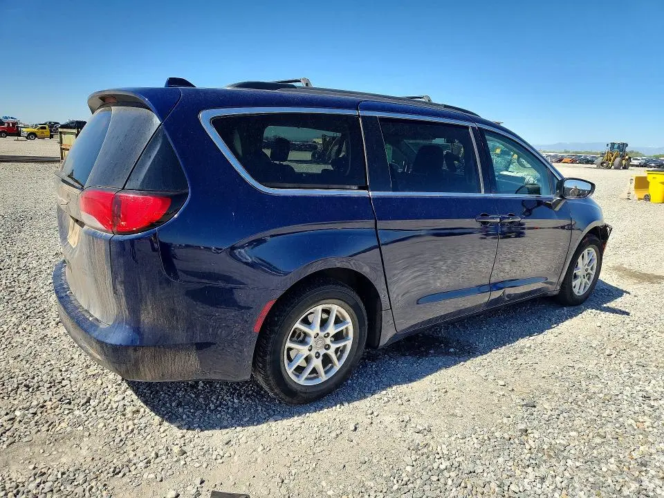 2020 CHRYSLER VOYAGER LXI  