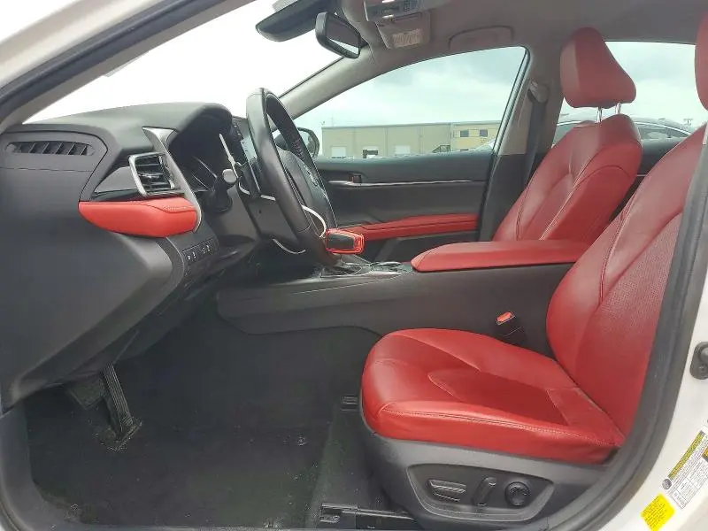 2021 TOYOTA CAMRY XSE  