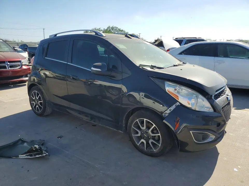 2014 CHEVROLET SPARK 2LT  