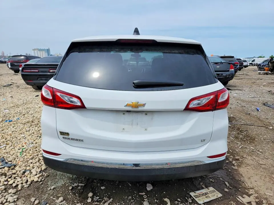 2021 CHEVROLET EQUINOX LT  