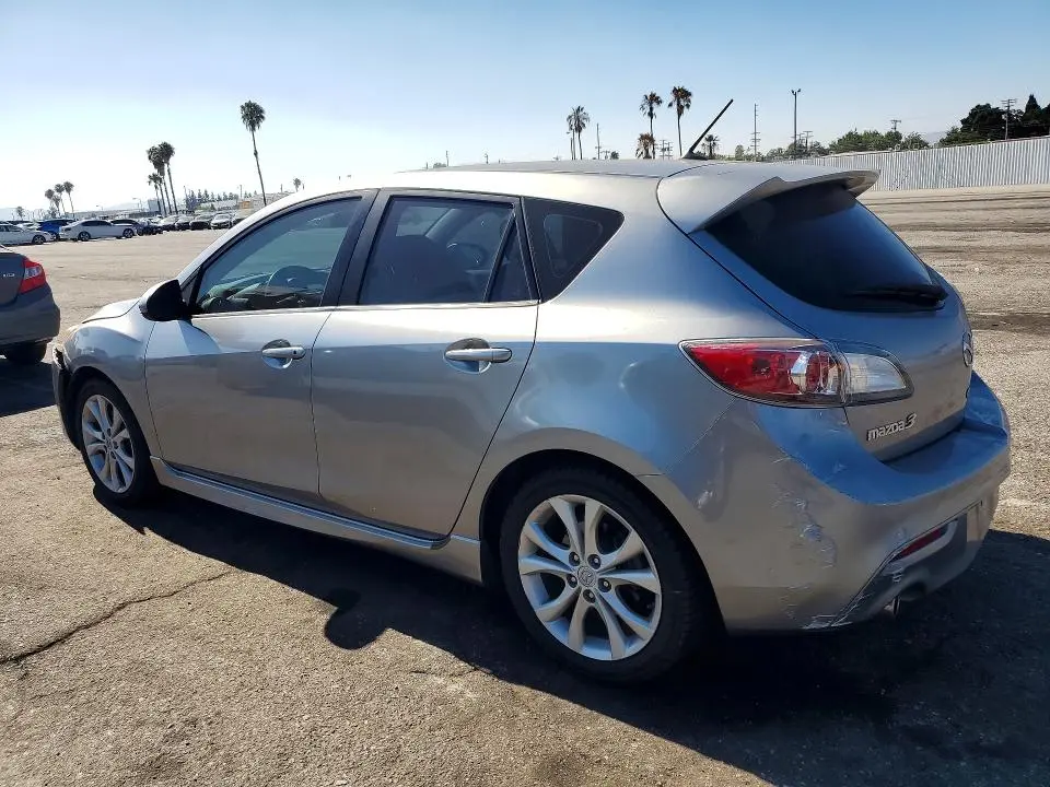2011 MAZDA 3 S  