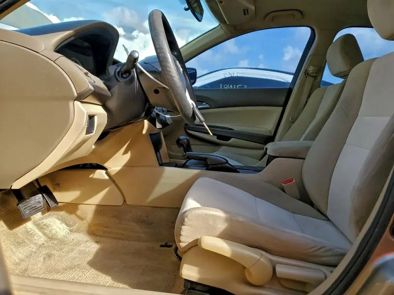 2010 HONDA ACCORD LX  