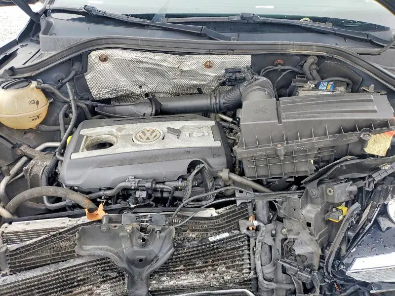 2017 VOLKSWAGEN TIGUAN S  