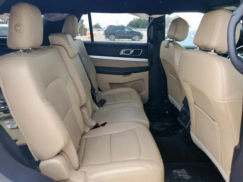 2016 FORD EXPLORER XLT  