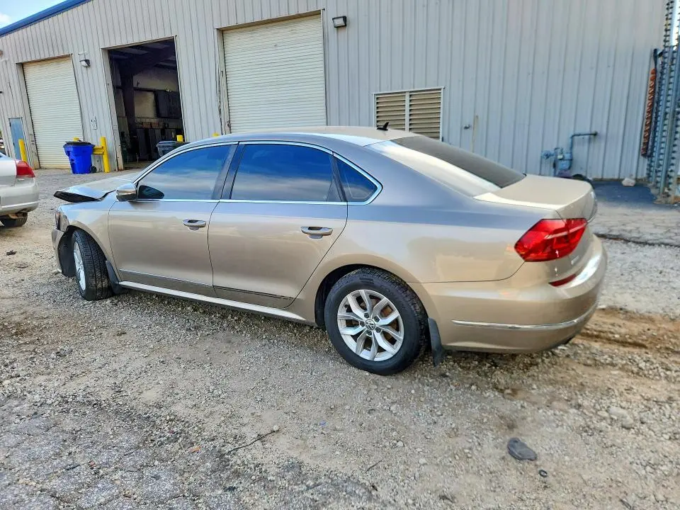 2016 VOLKSWAGEN PASSAT S  