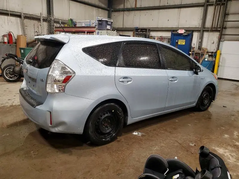2012 TOYOTA PRIUS V   