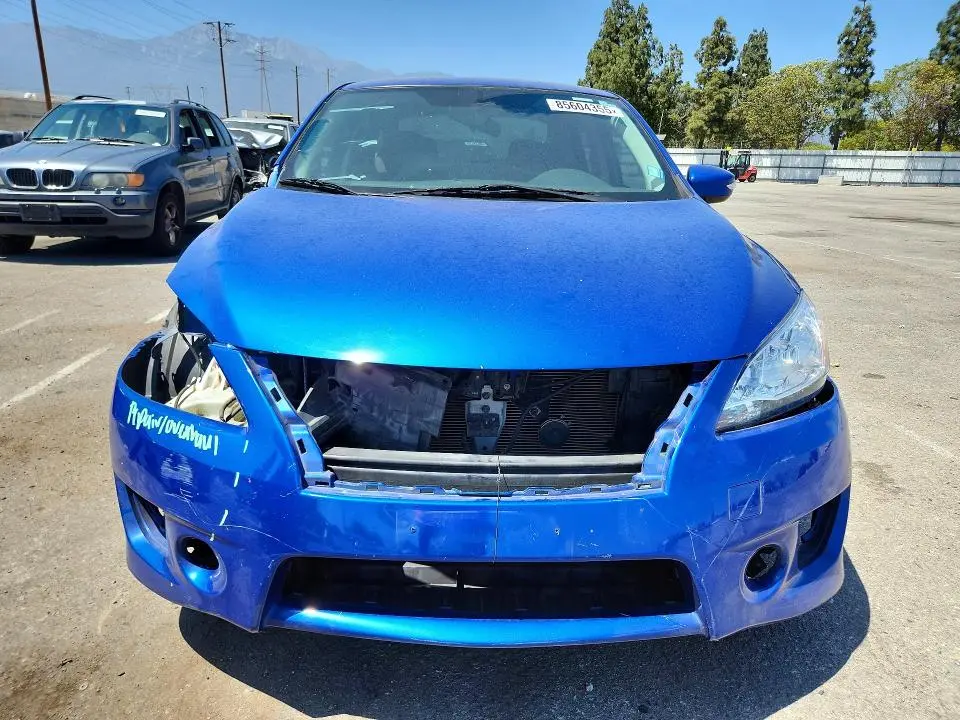2015 NISSAN SENTRA SR  