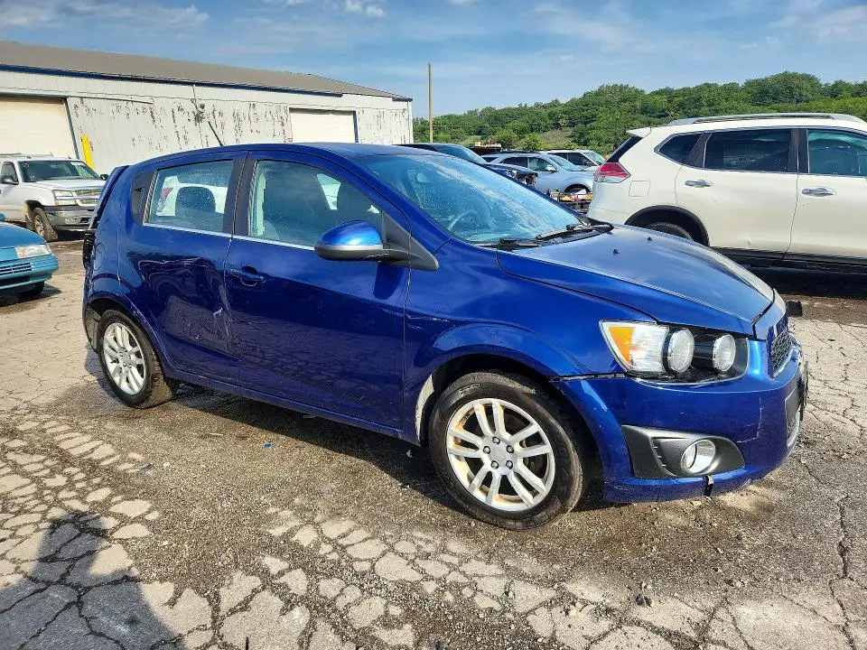 2013 CHEVROLET SONIC LT  