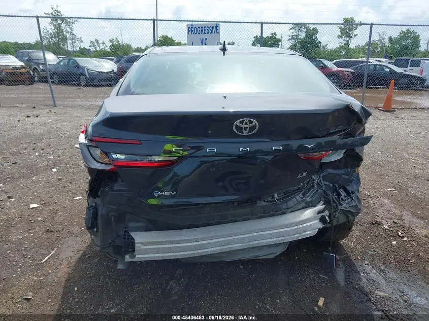 2026 TOYOTA CAMRY LE
