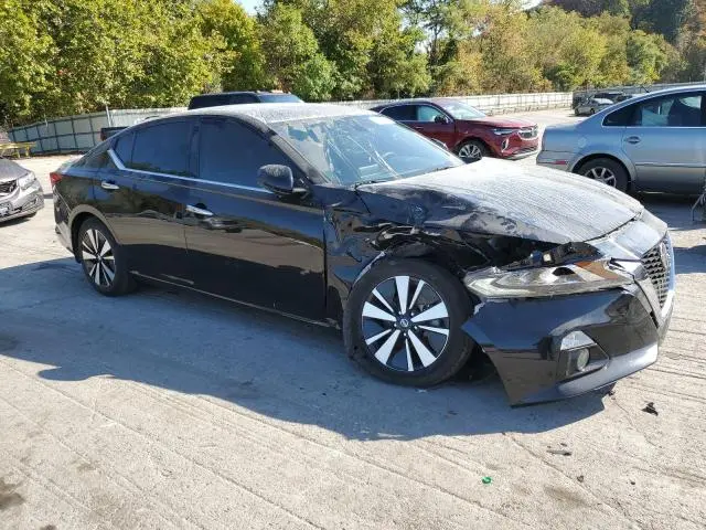 2021 NISSAN ALTIMA SL  