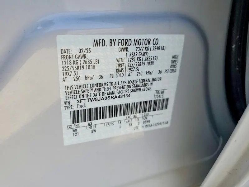2025 FORD MAVERICK XLT  