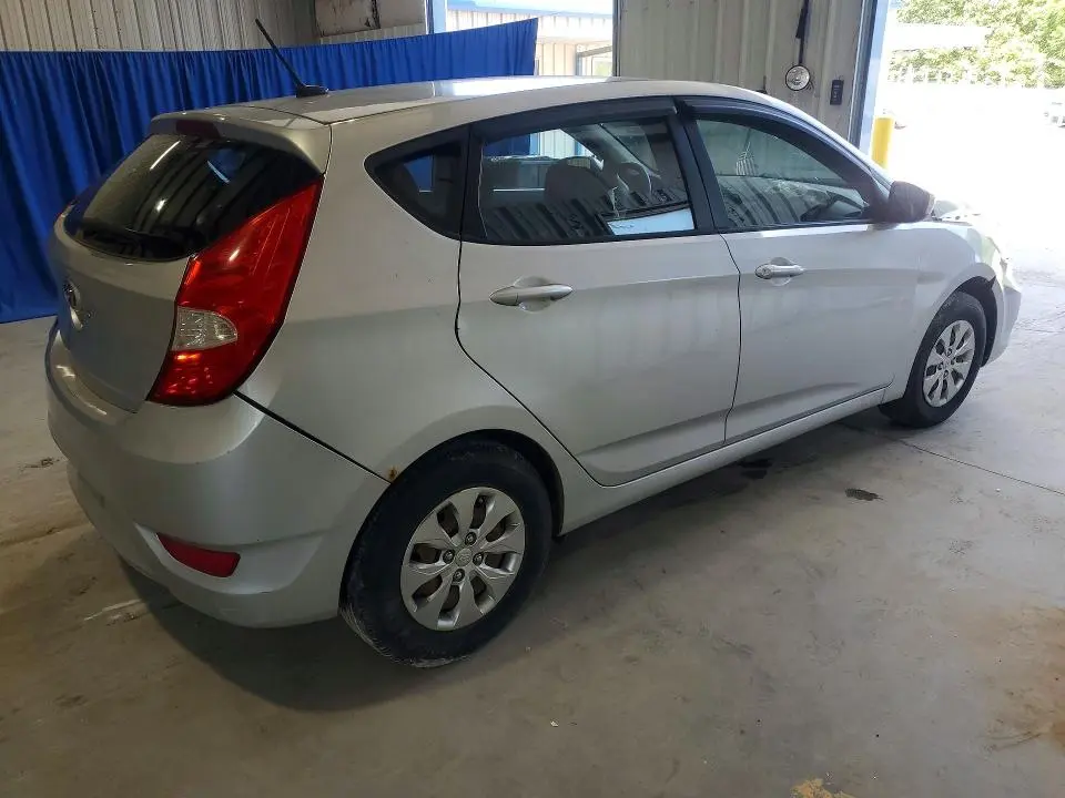 2015 HYUNDAI ACCENT GS  