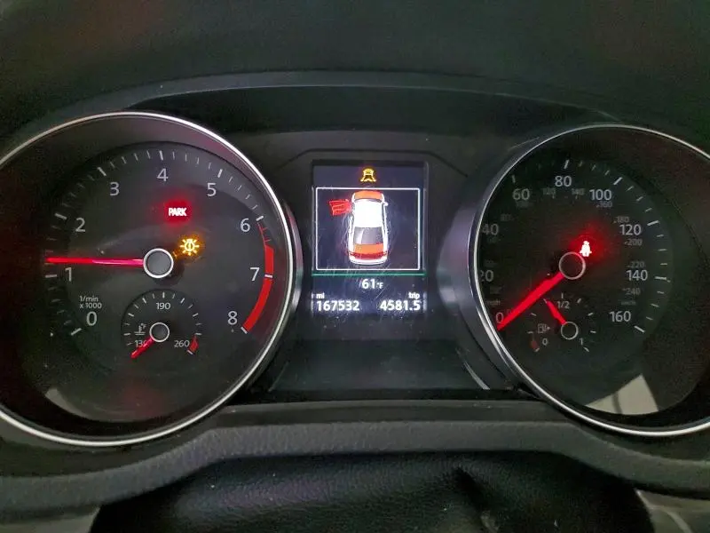 2017 VOLKSWAGEN PASSAT SE  