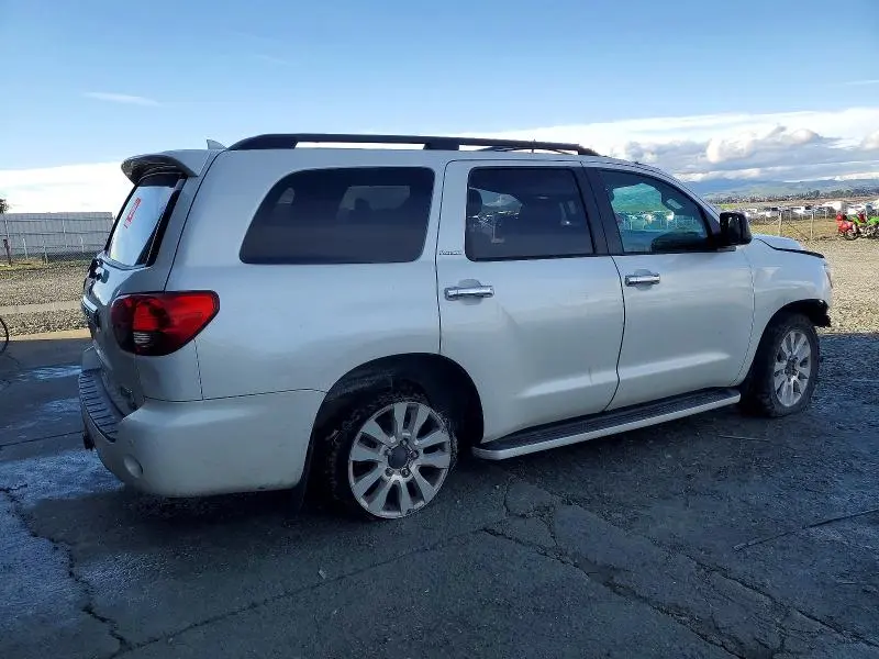 2011 TOYOTA SEQUOIA PLATINUM  