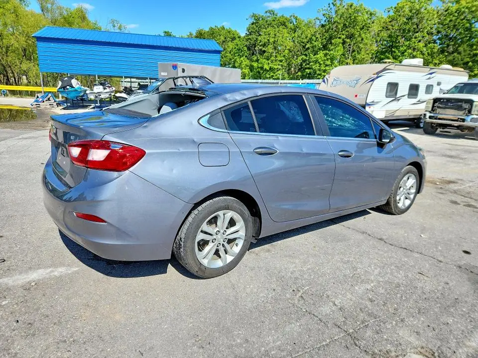 2019 CHEVROLET CRUZE LT  