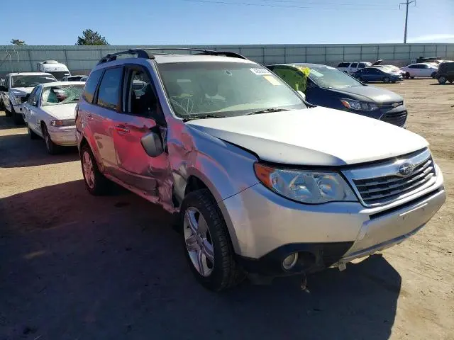 2010 SUBARU FORESTER   